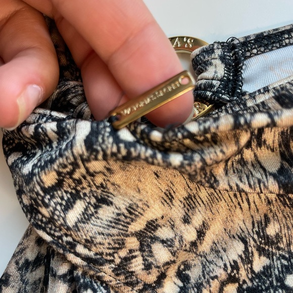 Victoria’s Secret Tie Side Swimsuit Bottoms🌟 - Picture 8 of 10